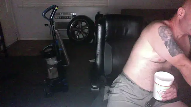 Snapshot of palidin1 chatting on 04.13.26 palidin1 online show from 04.13.26