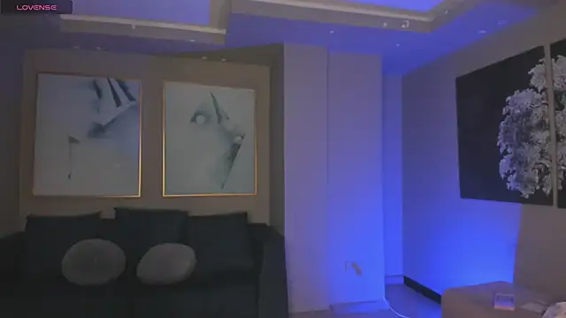 AnaDurant online show from 10.31.25