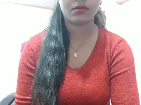 LovingPihu online show from 01.17.25