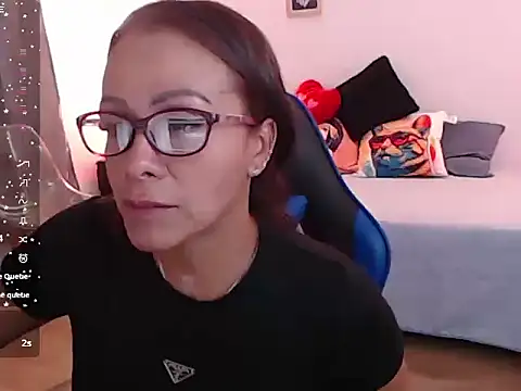 emmily castro online show from 09.15.25