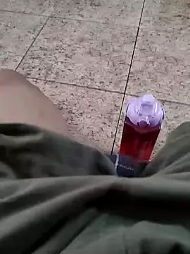 Snapshot of vini4016 chatting on 01.23.25 vini4016 online show from 01.23.25