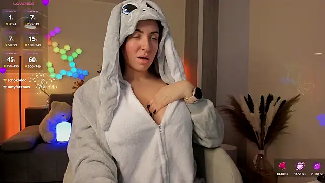 victorias world online show from 11.27.25