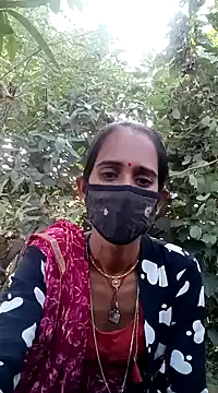 Snapshot of Mohni_Das chatting on 12.11.24 Mohni Das online show from 12.11.24