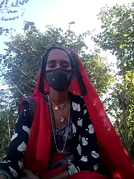 Snapshot of Mohni_Das chatting on 12.14.24 Mohni Das online show from 12.14.24