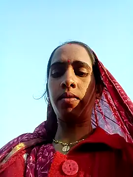 Snapshot of Mohni_Das chatting on 12.22.24 Mohni Das online show from 12.22.24