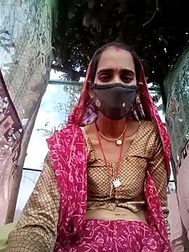 Snapshot of Mohni_Das chatting on 01.05.25 Mohni Das online show from 01.05.25
