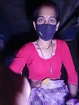 Snapshot of Mohni_Das chatting on 05.19.26 Mohni Das online show from 05.19.26