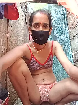 Snapshot of Mohni_Das chatting on 07.24.26 Mohni Das online show from 07.24.26