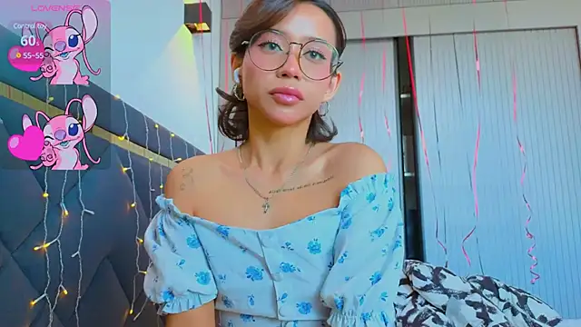 Mia Tin online show from 01.13.25