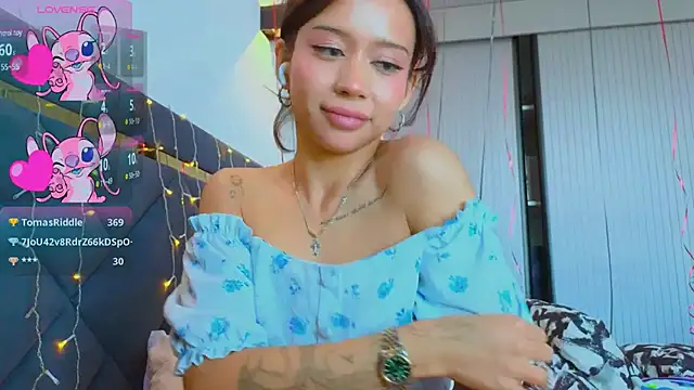 Mia Tin online show from 01.13.25