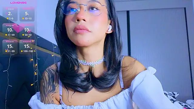 Mia Tin online show from 01.08.26