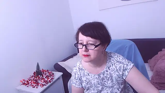 Snapshot of ChristaRose chatting on 12.29.24 ChristaRose online show from 12.29.24