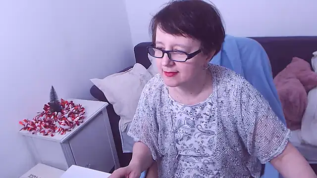 Snapshot of ChristaRose chatting on 12.29.24 ChristaRose online show from 12.29.24