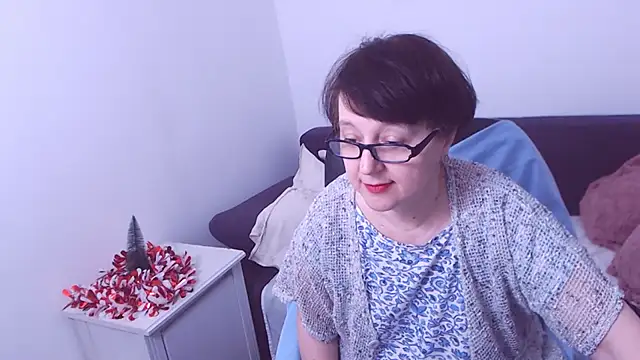 Snapshot of ChristaRose chatting on 12.29.24 ChristaRose online show from 12.29.24