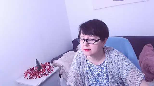 Snapshot of ChristaRose chatting on 01.05.25 ChristaRose online show from 01.05.25