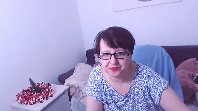 Snapshot of ChristaRose chatting on 01.06.25 ChristaRose online show from 01.06.25