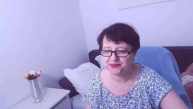 Snapshot of ChristaRose chatting on 01.10.25 ChristaRose online show from 01.10.25