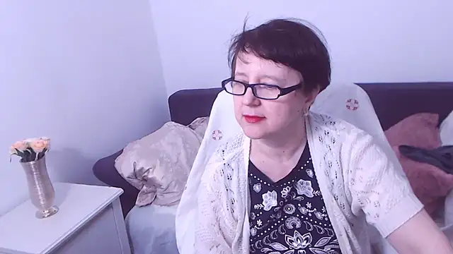 Snapshot of ChristaRose chatting on 01.24.25 ChristaRose online show from 01.24.25