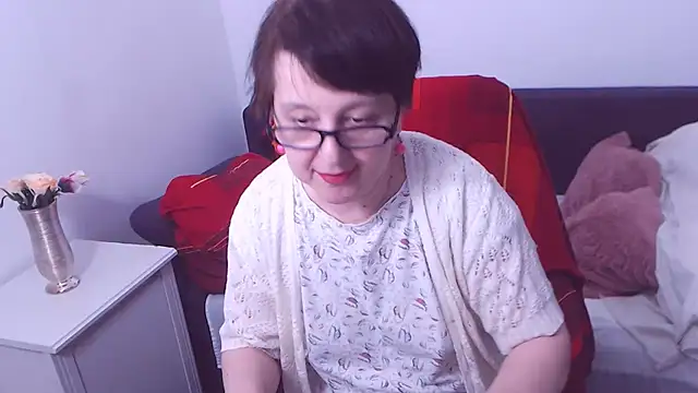 Snapshot of ChristaRose chatting on 01.26.25 ChristaRose online show from 01.26.25