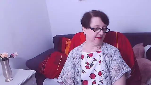 Snapshot of ChristaRose chatting on 01.26.25 ChristaRose online show from 01.26.25