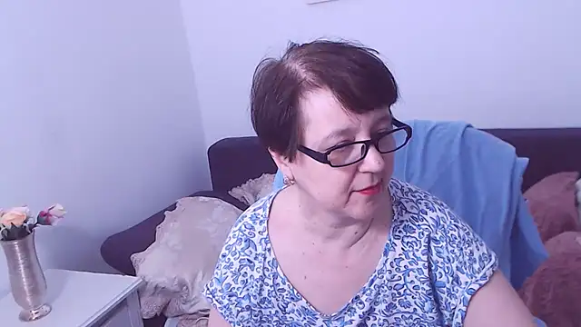 Snapshot of ChristaRose chatting on 01.29.25 ChristaRose online show from 01.29.25