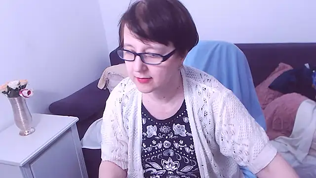 Snapshot of ChristaRose chatting on 02.03.25 ChristaRose online show from 02.03.25