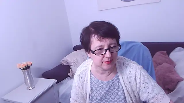 Snapshot of ChristaRose chatting on 02.09.25 ChristaRose online show from 02.09.25