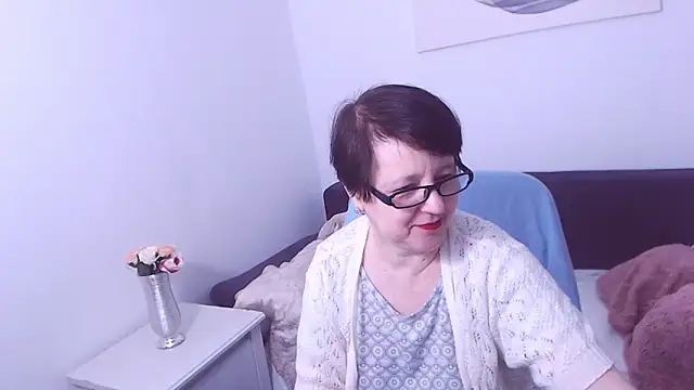 Snapshot of ChristaRose chatting on 02.14.25 ChristaRose online show from 02.14.25