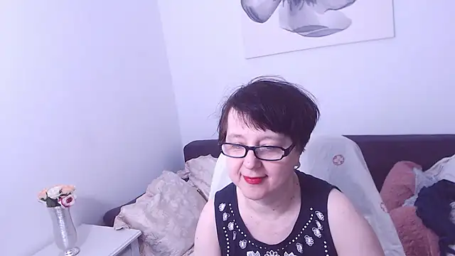 Snapshot of ChristaRose chatting on 02.14.25 ChristaRose online show from 02.14.25