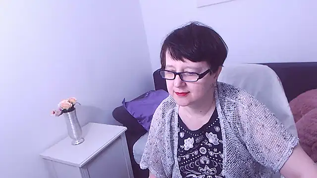 Snapshot of ChristaRose chatting on 02.20.25 ChristaRose online show from 02.20.25