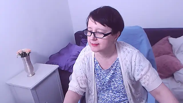 Snapshot of ChristaRose chatting on 02.22.25 ChristaRose online show from 02.22.25