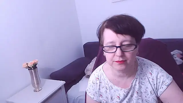 Snapshot of ChristaRose chatting on 03.19.25 ChristaRose online show from 03.19.25