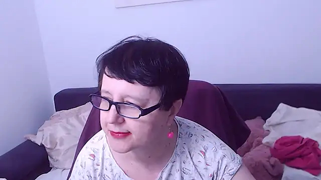 Snapshot of ChristaRose chatting on 10.20.25 ChristaRose online show from 10.20.25