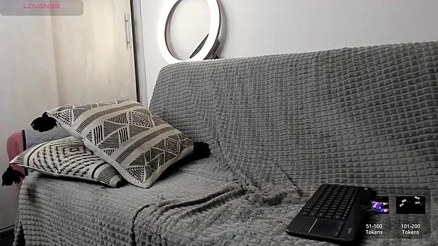 Snapshot of specter_27 chatting on 02.27.25 specter 27 online show from 02.27.25