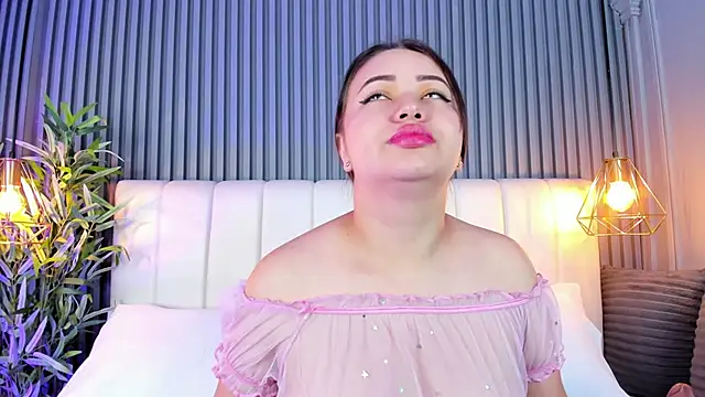 AnaisClark online show from 10.29.25