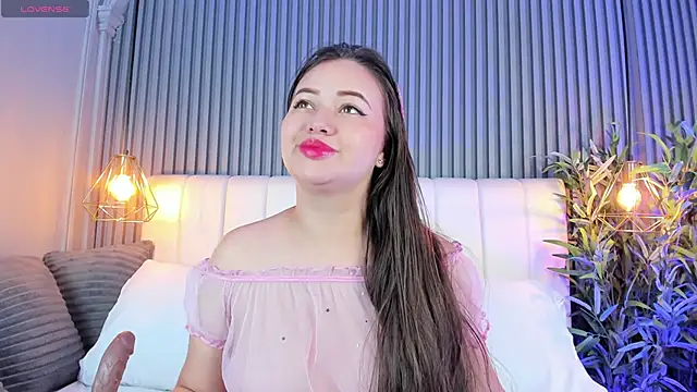 AnaisClark online show from 11.25.25