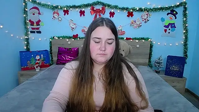 Snapshot of XX_Daniella_XX chatting on 12.12.24 XX Daniella XX online show from 12.12.24