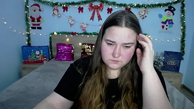 Snapshot of XX_Daniella_XX chatting on 12.15.24 XX Daniella XX online show from 12.15.24