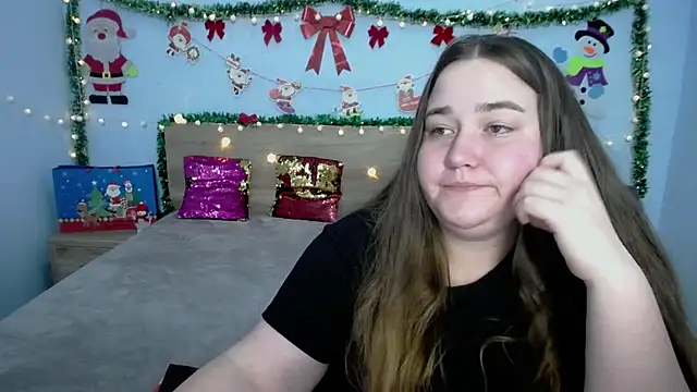 Snapshot of XX_Daniella_XX chatting on 12.15.24 XX Daniella XX online show from 12.15.24
