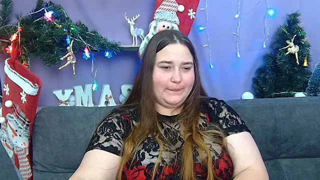 Snapshot of XX_Daniella_XX chatting on 12.19.24 XX Daniella XX online show from 12.19.24