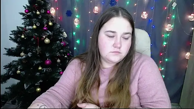 Snapshot of XX_Daniella_XX chatting on 12.20.24 XX Daniella XX online show from 12.20.24