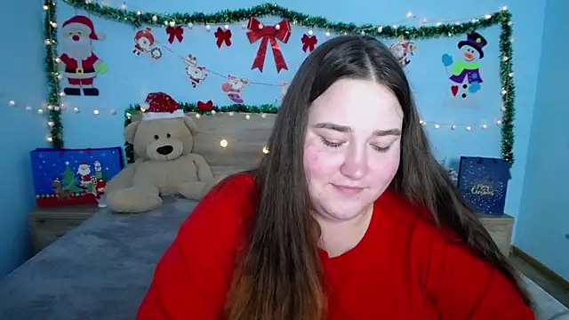 Snapshot of XX_Daniella_XX chatting on 12.24.24 XX Daniella XX online show from 12.24.24