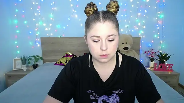 Snapshot of JessikaDaniel chatting on 01.29.25 JessikaDaniel online show from 01.29.25