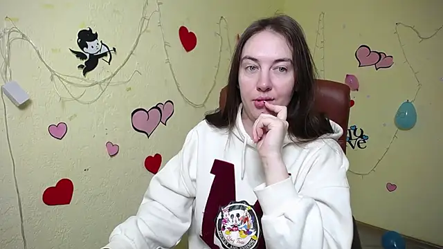 Snapshot of KaleyReed chatting on 01.20.25 KaleyReed online show from 01.20.25