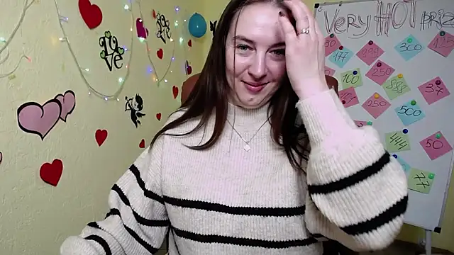 Snapshot of KaleyReed chatting on 02.05.25 KaleyReed online show from 02.05.25