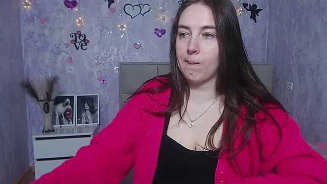 Snapshot of KaleyReed chatting on 02.10.25 KaleyReed online show from 02.10.25