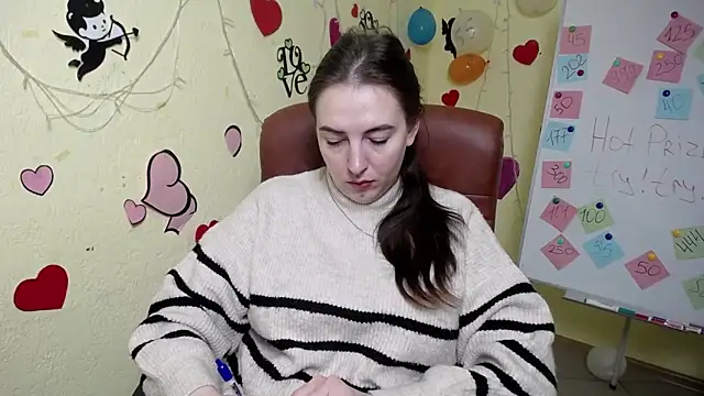 Snapshot of KaleyReed chatting on 02.13.25 KaleyReed online show from 02.13.25