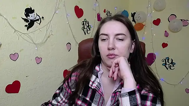 Snapshot of KaleyReed chatting on 03.08.25 KaleyReed online show from 03.08.25