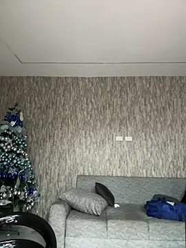 Snapshot of Alhanna_ chatting on 12.10.24 Alhanna online show from 12.10.24