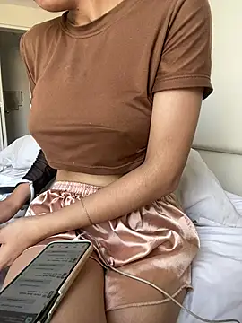 DulceMya6 online show from 02.25.26